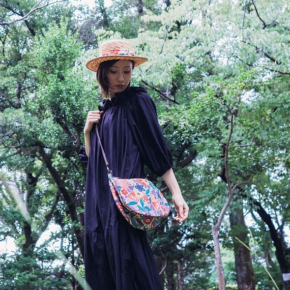 撥水加工生地ショルダーバッグ／pink india