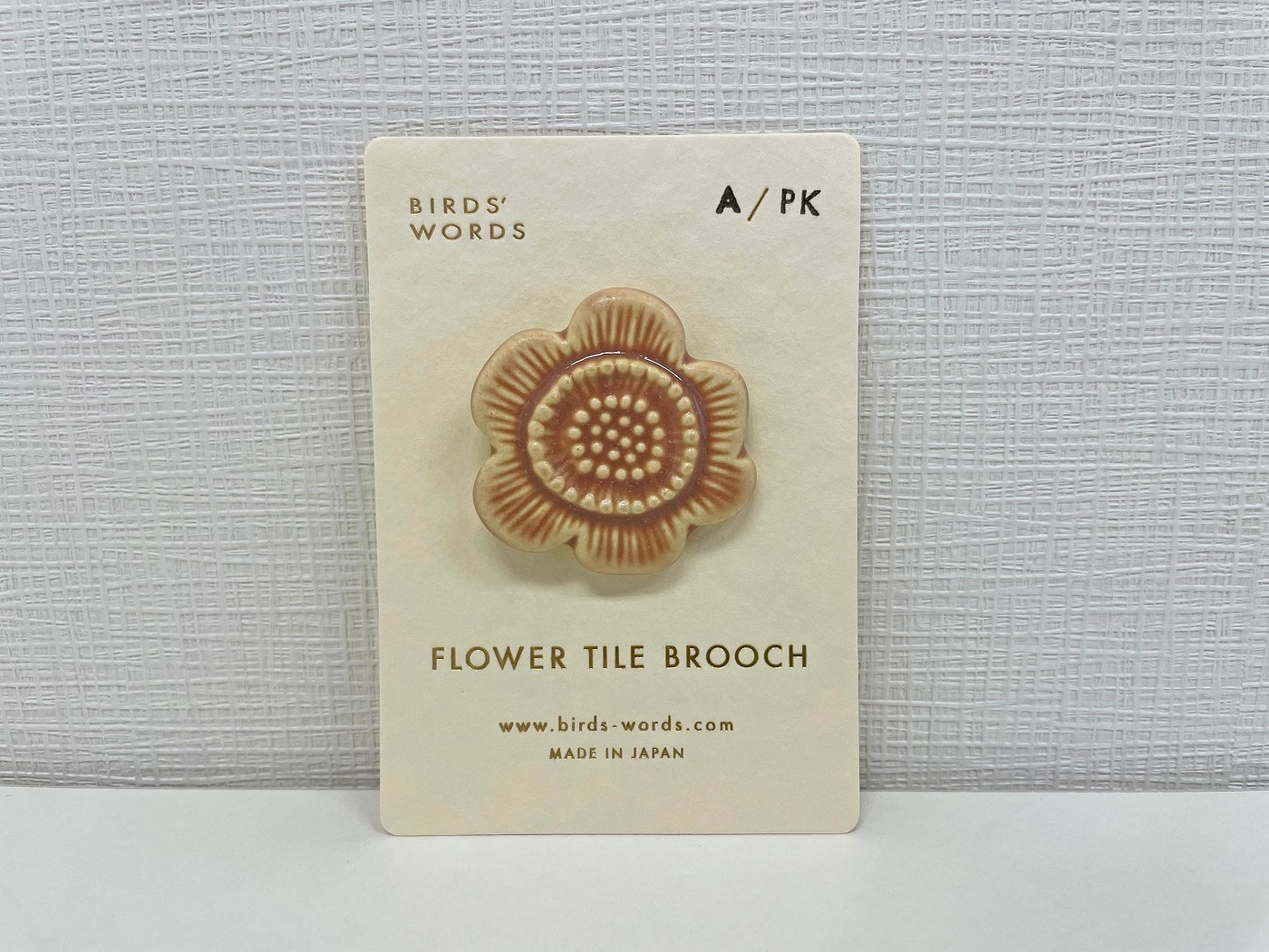 FLOWER TILE BROOCH/BIRDS' WORDS