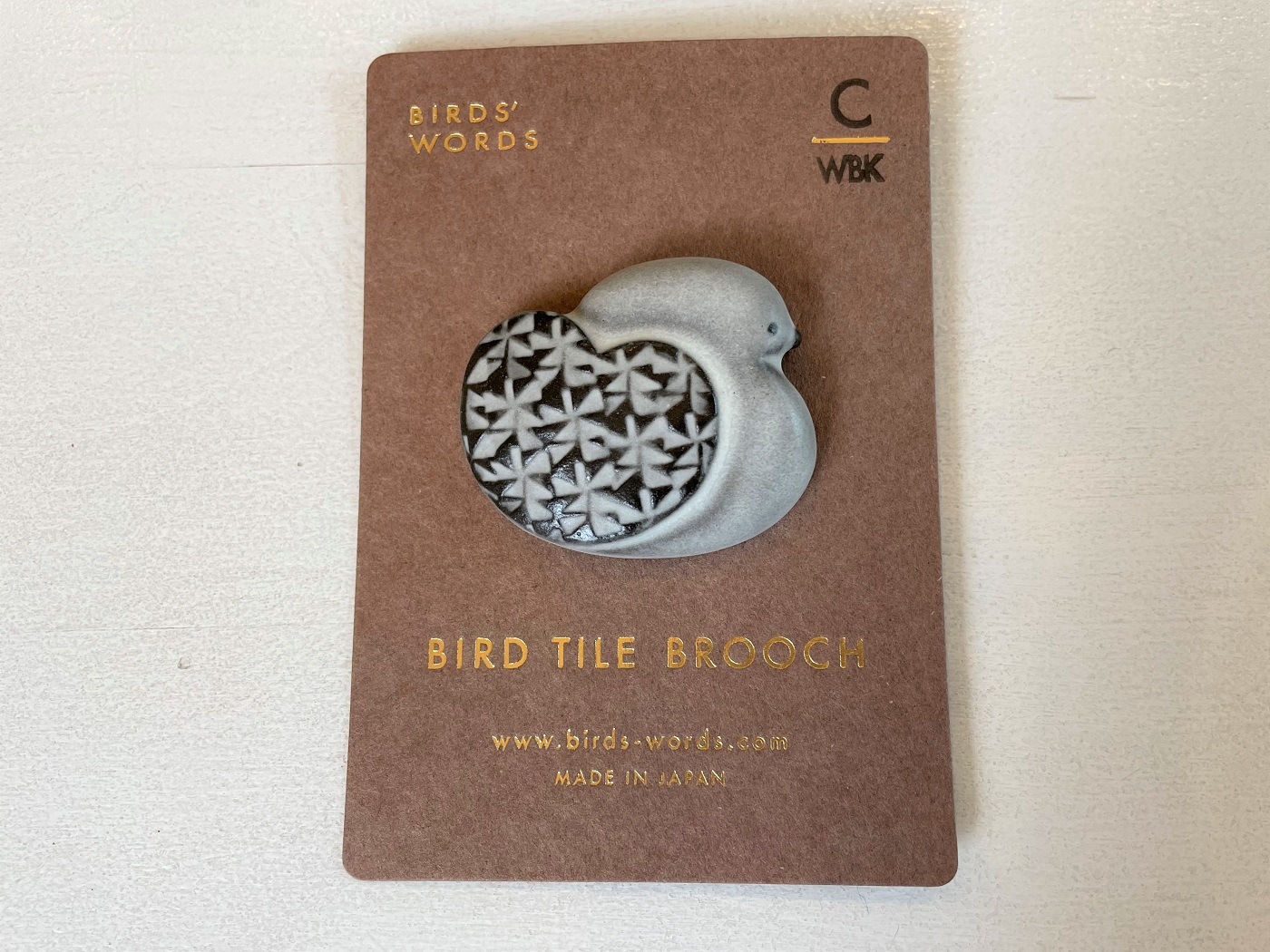 BIRD TILE BROOCH/BIRDS' WORDS