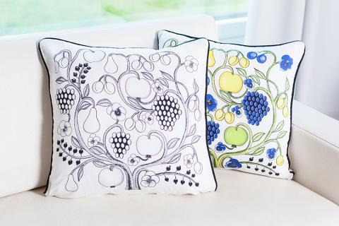 クッションカバー　ORCHARD オーチャード／Kuovi