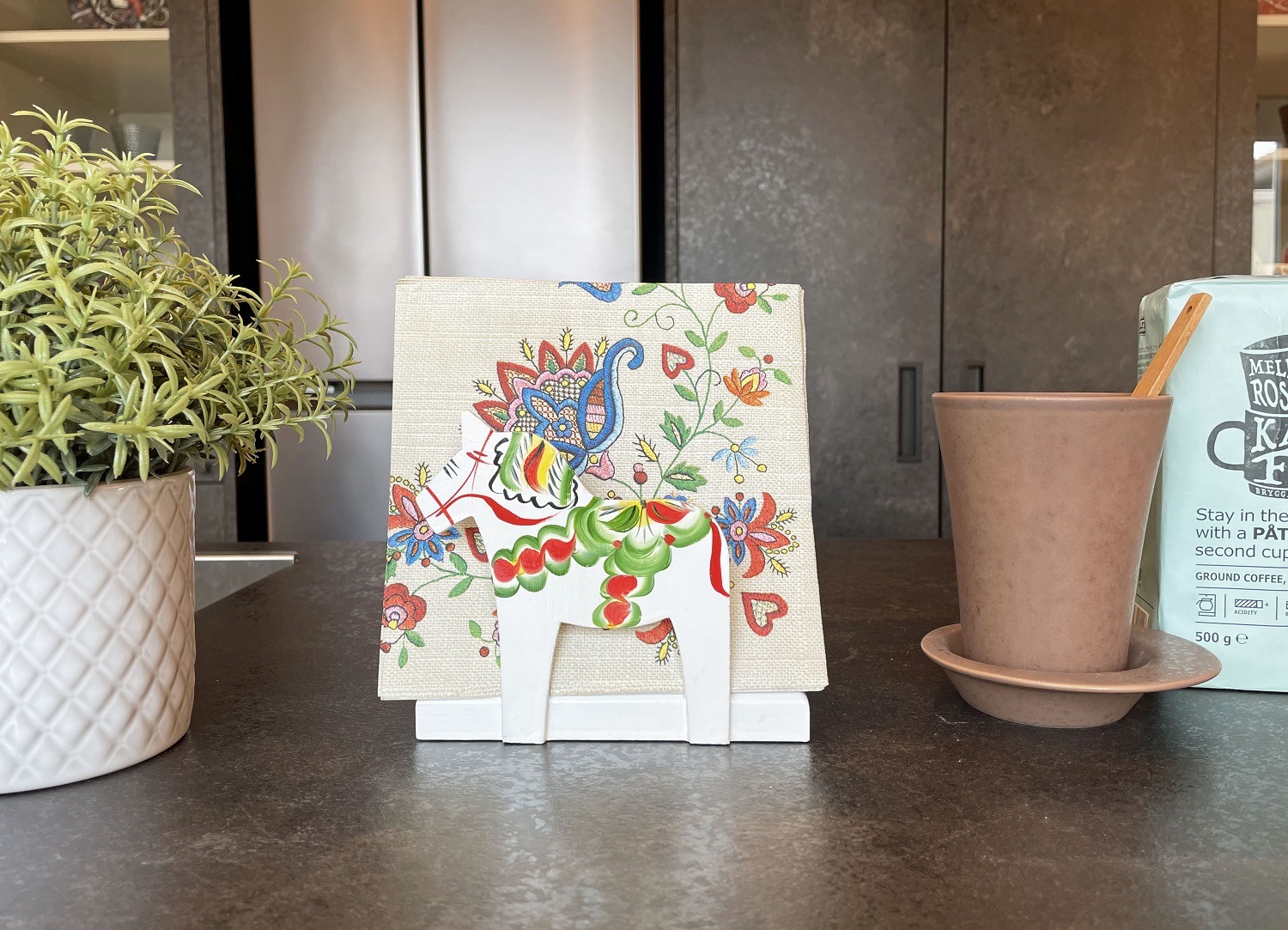 ダーラナホース柄ナプキンスタンド/NilsOlsson