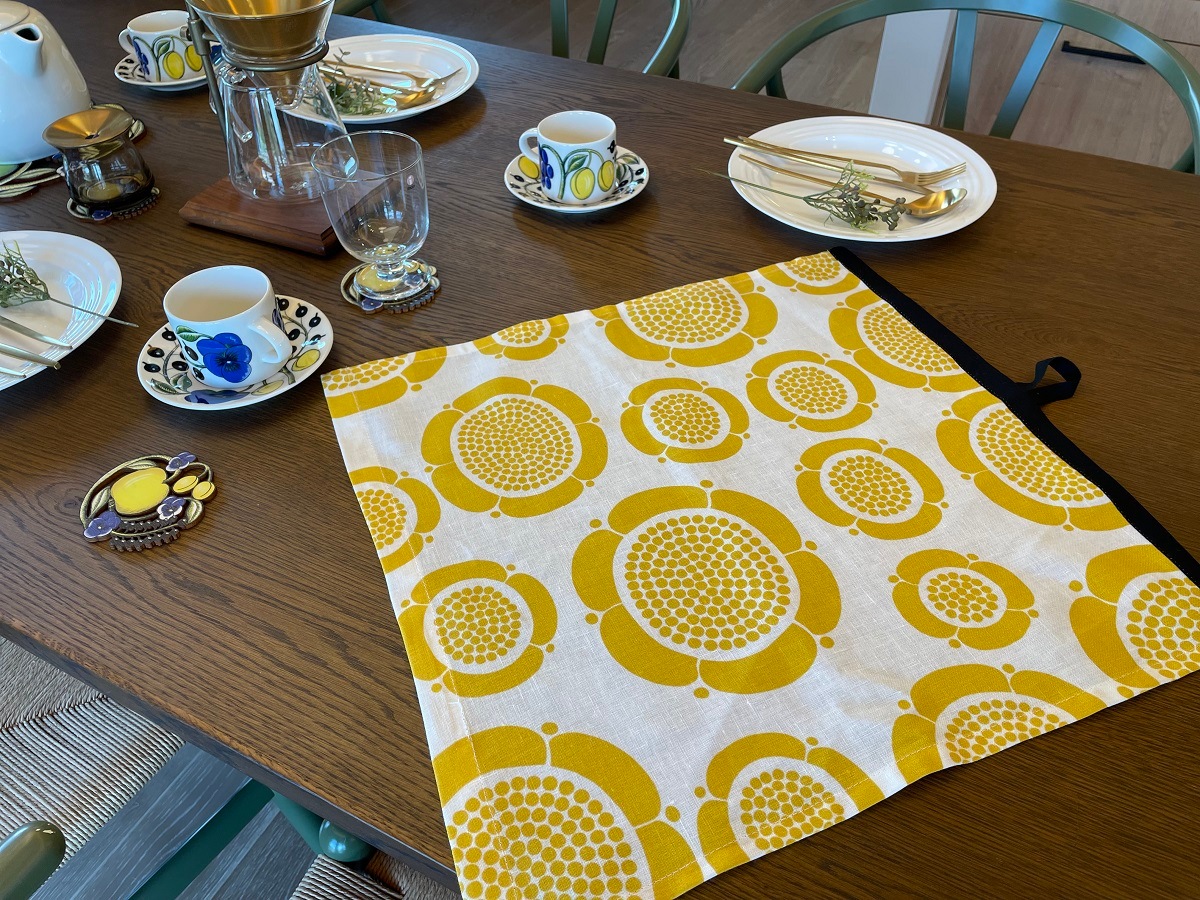 キッチンタオル　サンデーモーニング／Kuovi