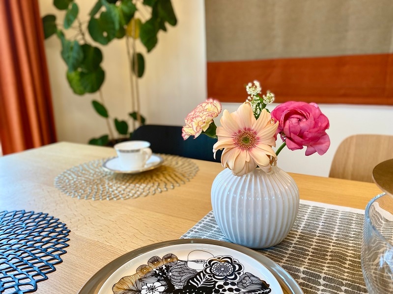 ハンマースホイベース　ホワイト　（H13cm）／KÄHLER