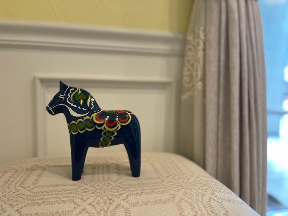 ダーラナホース（青色ベース定番柄）　誕生月：９月