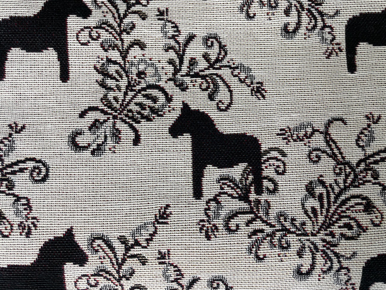 ダーラナホース柄　ジャガード織トートバッグ/Arviddsons/Kurbits白地ブラック