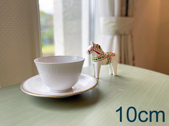 ダーラナホース（白色ベース定番柄）　誕生月：１月