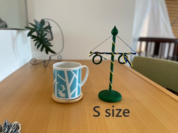 ミッドサマーポール・グリーン