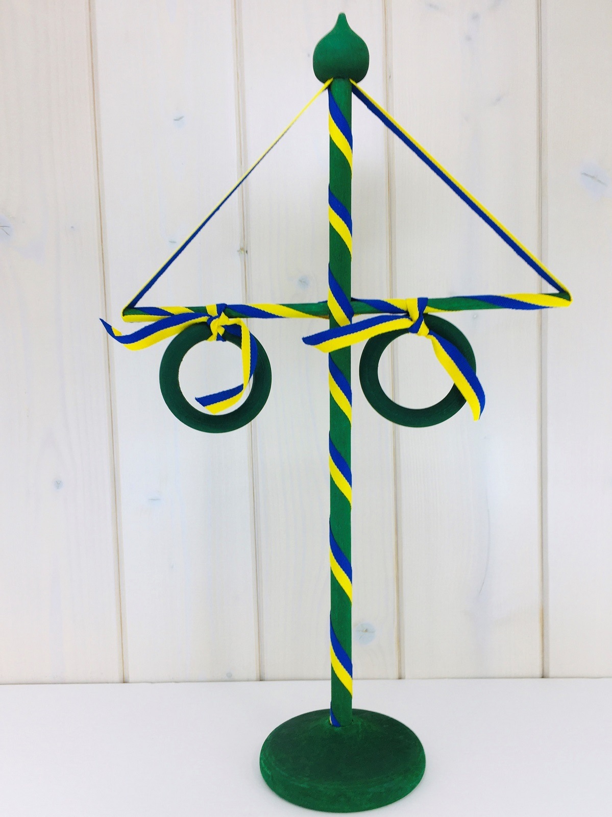 ミッドサマーポール・グリーン