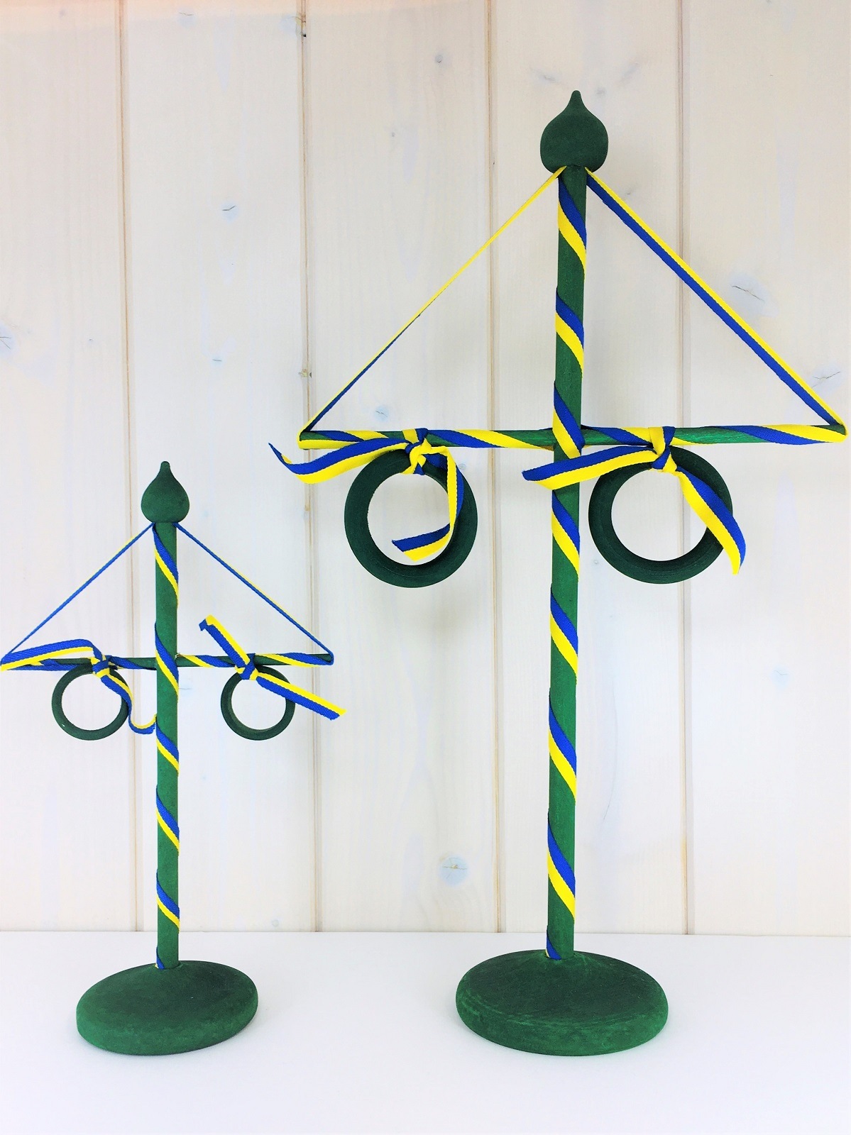 ミッドサマーポール・グリーン