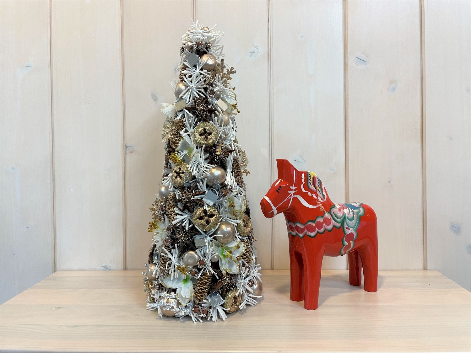 白いスパイスツリー／Rasp