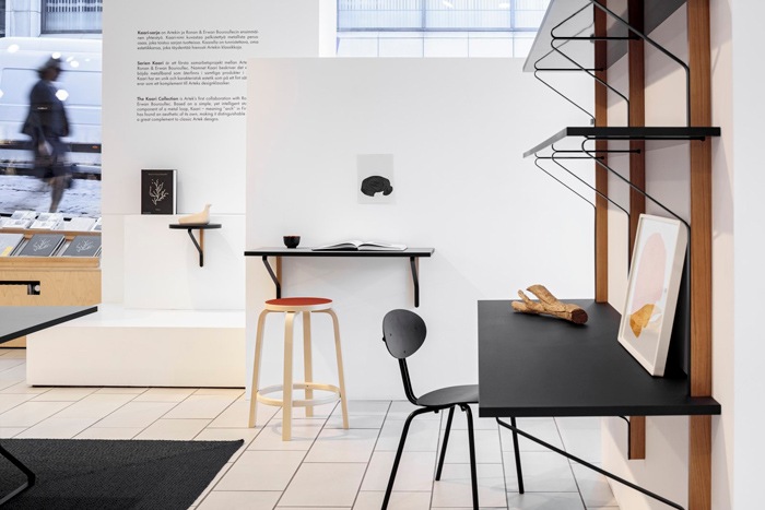 KAARI CONSOLE ��REB006��