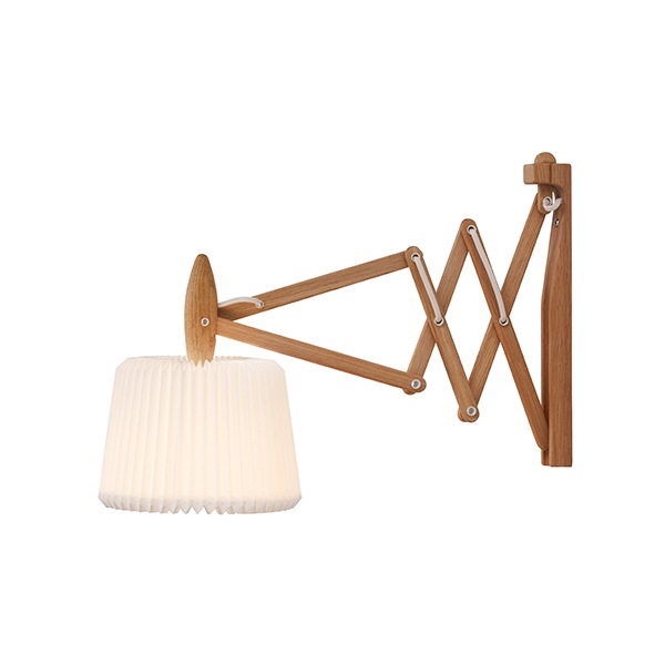 CLASSIC Bracket Lamp��Model 335-120