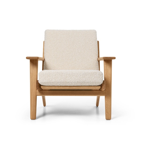 CH290 Lounge Chair