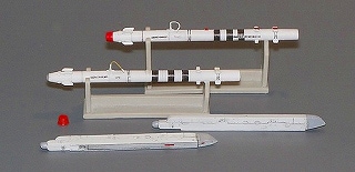 AL4010 UZR-73 短距離空対空ミサイル 訓練弾 | プラスモデル plusmodel