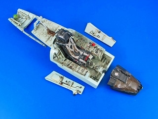 2026 Su-27 フランカーB コクピットセット|飛行機用パーツ|飛行機