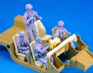 LF0129 現用米軍 装甲車クルーセット 4体入|大戦後のフィギュア|フィギュア
