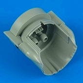 48124 Fw190A-5/A-6 熱帯用カウリングと排気管|飛行機用パーツ|飛行機