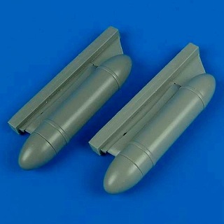 48259 ホーカー ハリケーン 45ガロン 予備燃料タンク|飛行機用パーツ|飛行機