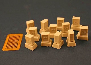 RE35-109 英 2ガロン POW缶軍用タイプ|AFV用パーツ|AFV