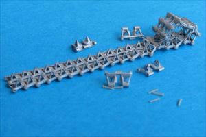 MTL-35039 T-37/T-38/T-20 コムソモレッツトラクター/ZiS-30 自走砲可動履帯(金属製)|AFV用パーツ|AFV