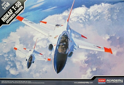 12231 T-50 韓国空軍 高等練習機|大戦後の飛行機モデル|飛行機
