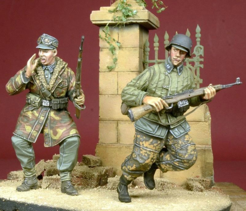 DD35052 WWII 独 武装親衛隊兵士(2体セット)作戦行動中 | Dデイ