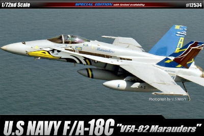�ں����١�12534 F/A-18C �ۡ��ͥå� VFA-82 �ޥ���������