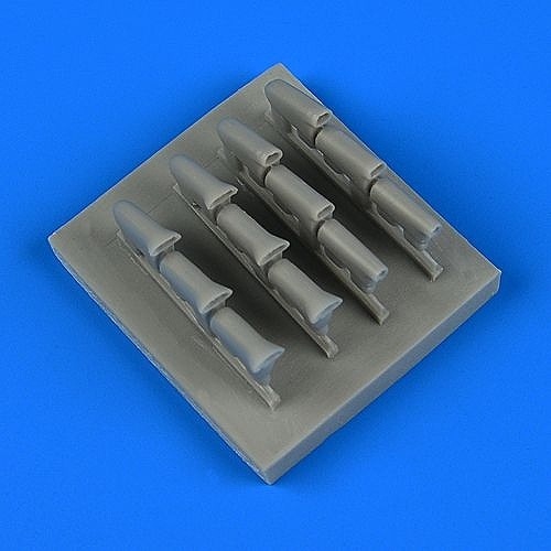 48755 ボルトンポール デファイアント Mk.I 排気管|飛行機用パーツ|飛行機