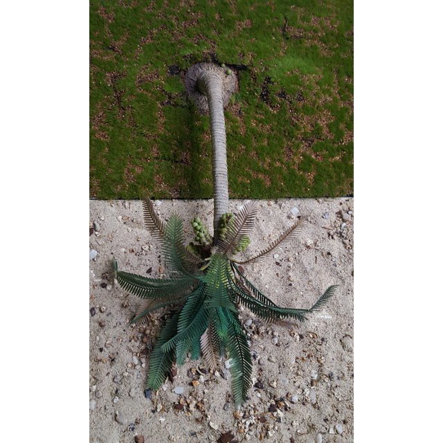 PLM02 倒れたココ椰子|建物／情景用パーツ|フィギュア