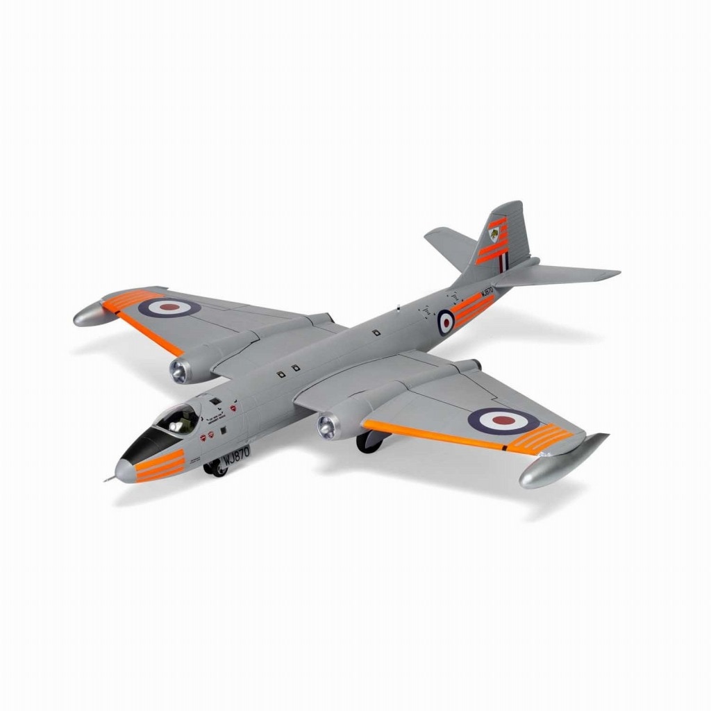 A10101C イングリッシュ・エレクトリック キャンベラ T.4 イギリス空軍 第231飛行隊 OCU 1971年|大戦後の飛行機モデル|飛行機