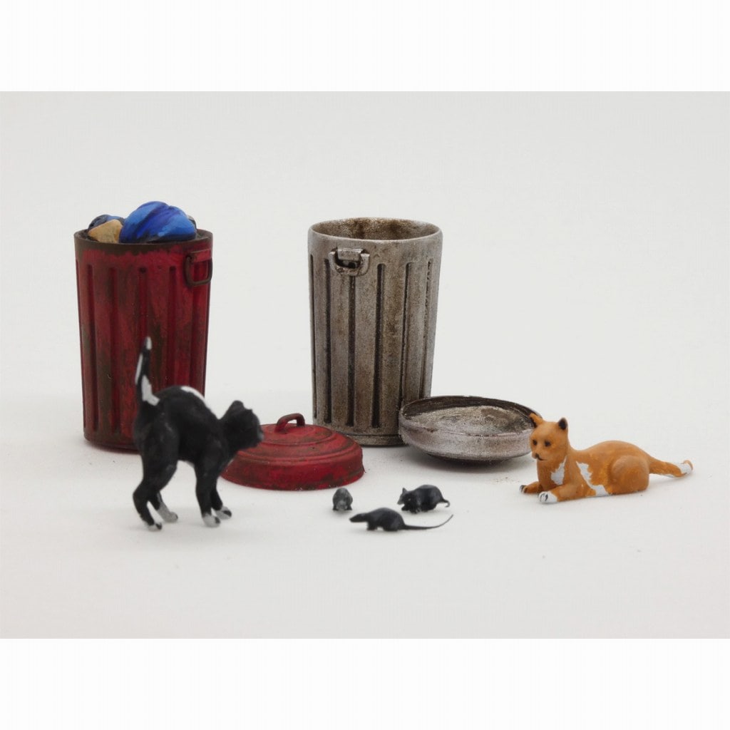 MAC35180 ゴミ箱に群がるネズミと猫 | マックワンモデルズ MacOne