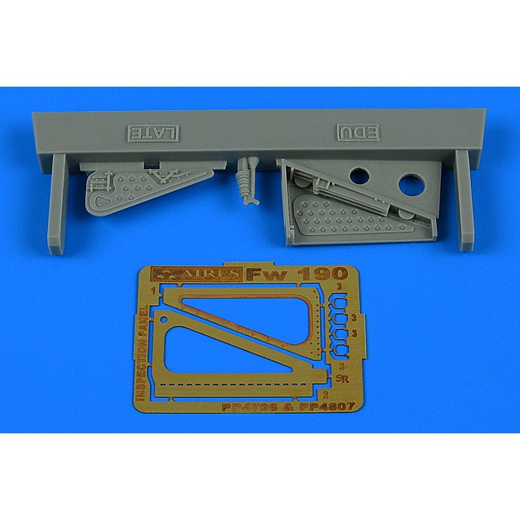 4807 フォッケウルフ Fw190 垂直尾翼点検ハッチ (エデュアルド用)|飛行機用パーツ|飛行機