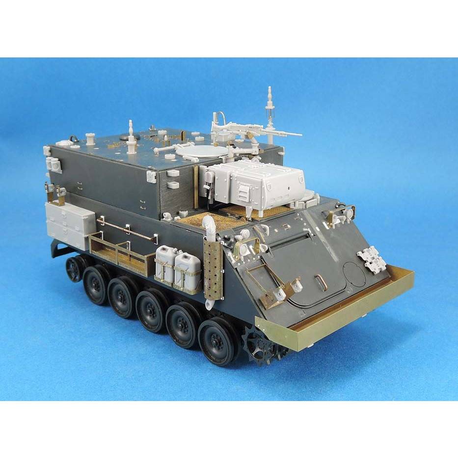未開封 IDF 1/35 ナグマショット コンバージョン AFV 戦車 模型 1/35