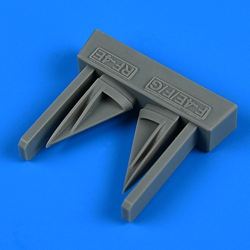 32264 F-4E/F/G/RF-4EファントムII 垂直尾翼空気取入口(2個入り) (レベル用)|飛行機用パーツ|飛行機
