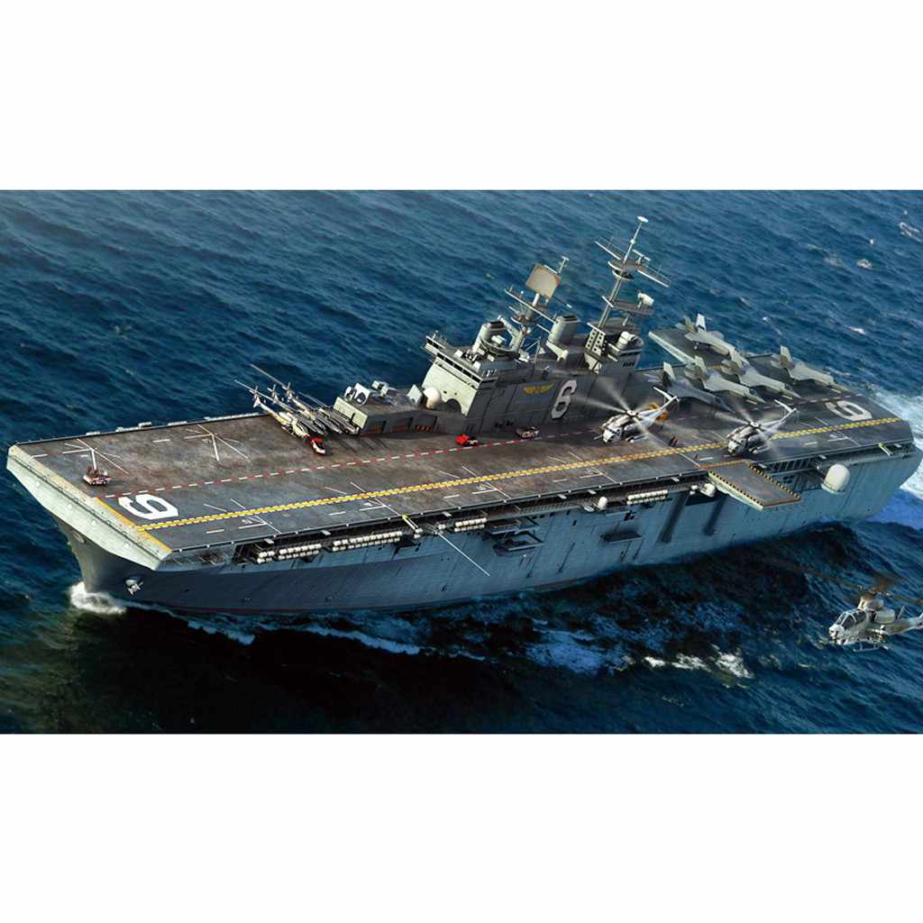 83407 強襲揚陸艦 LHD-6 ボノム・リシャール|大戦後の艦船モデル|艦船