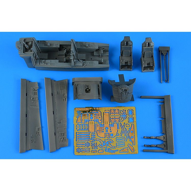 4842 1/48 マクドネル・ダグラス F-15B イーグル コクピット (グレートウォール用)|飛行機用パーツ|飛行機