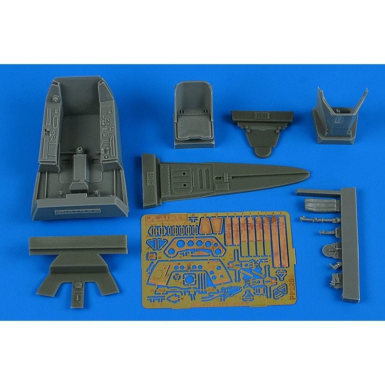 2260 1/32 フォッケウルフ Fw190A-5 コクピットセット (ハセガワ用)|飛行機用パーツ|飛行機