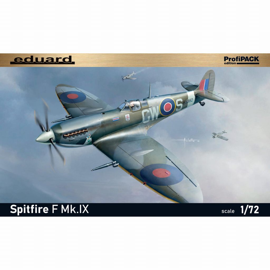 【再入荷】70122 スーパーマリン スピットファイア F Mk.IX プロフィパック|第二次大戦の飛行機モデル|飛行機