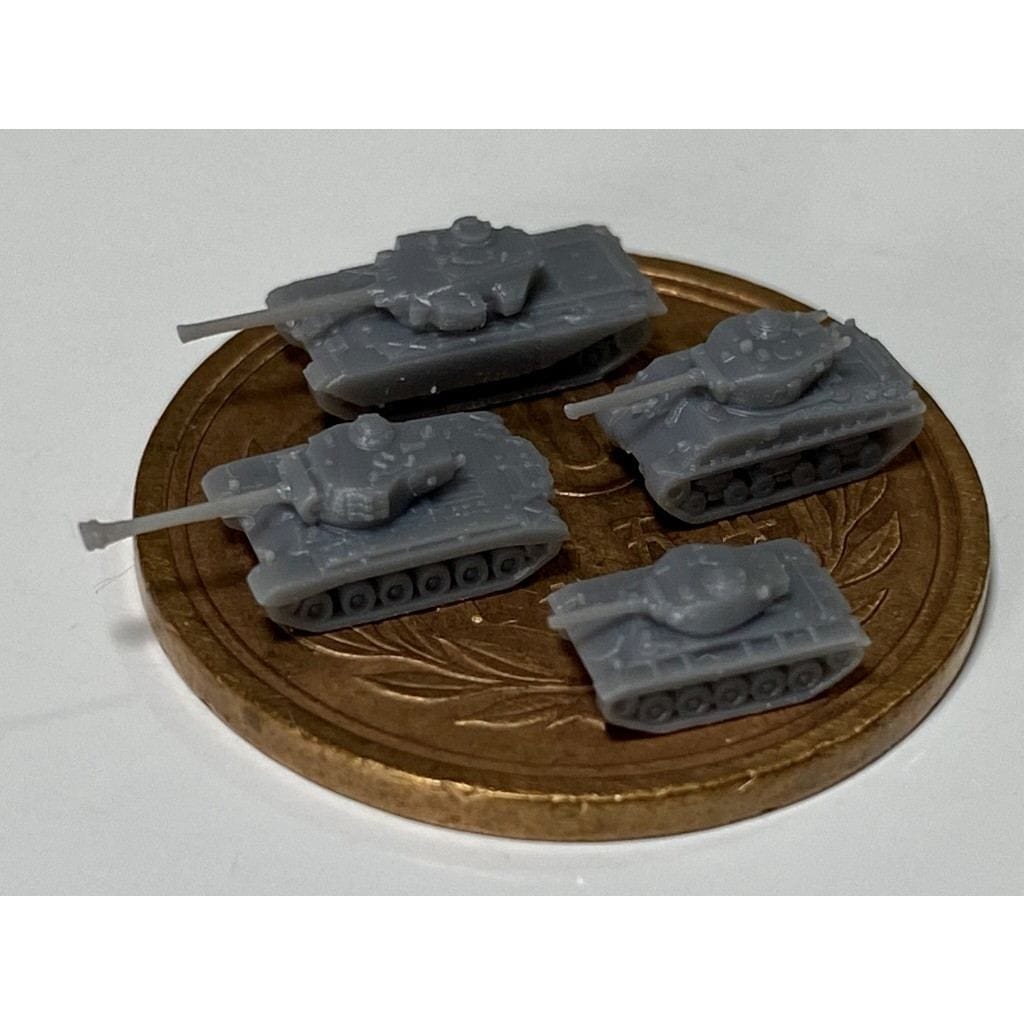 戦車 8台セット 000000107560_LABiNlQ.jpg