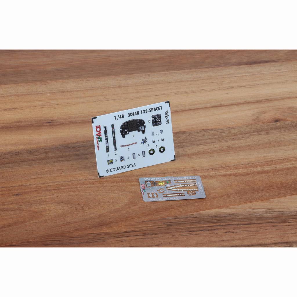 3DL48133 1/48 Yak-9T �֥��ڡ����� ����3D�ǥ����� w/���å��󥰥ѡ��ĥ��å� (���٥�����)