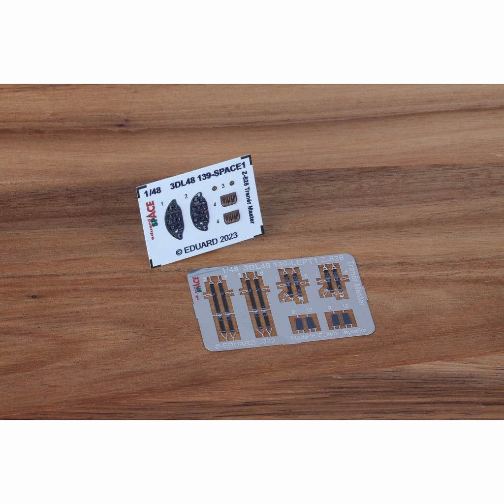 3DL48139 1/48 ����� Z-526 �ȥ�͡��� �����ڡ����� ����3D�ǥ����� w/���å��󥰥ѡ��ĥ��å� (���ǥ奢�����)