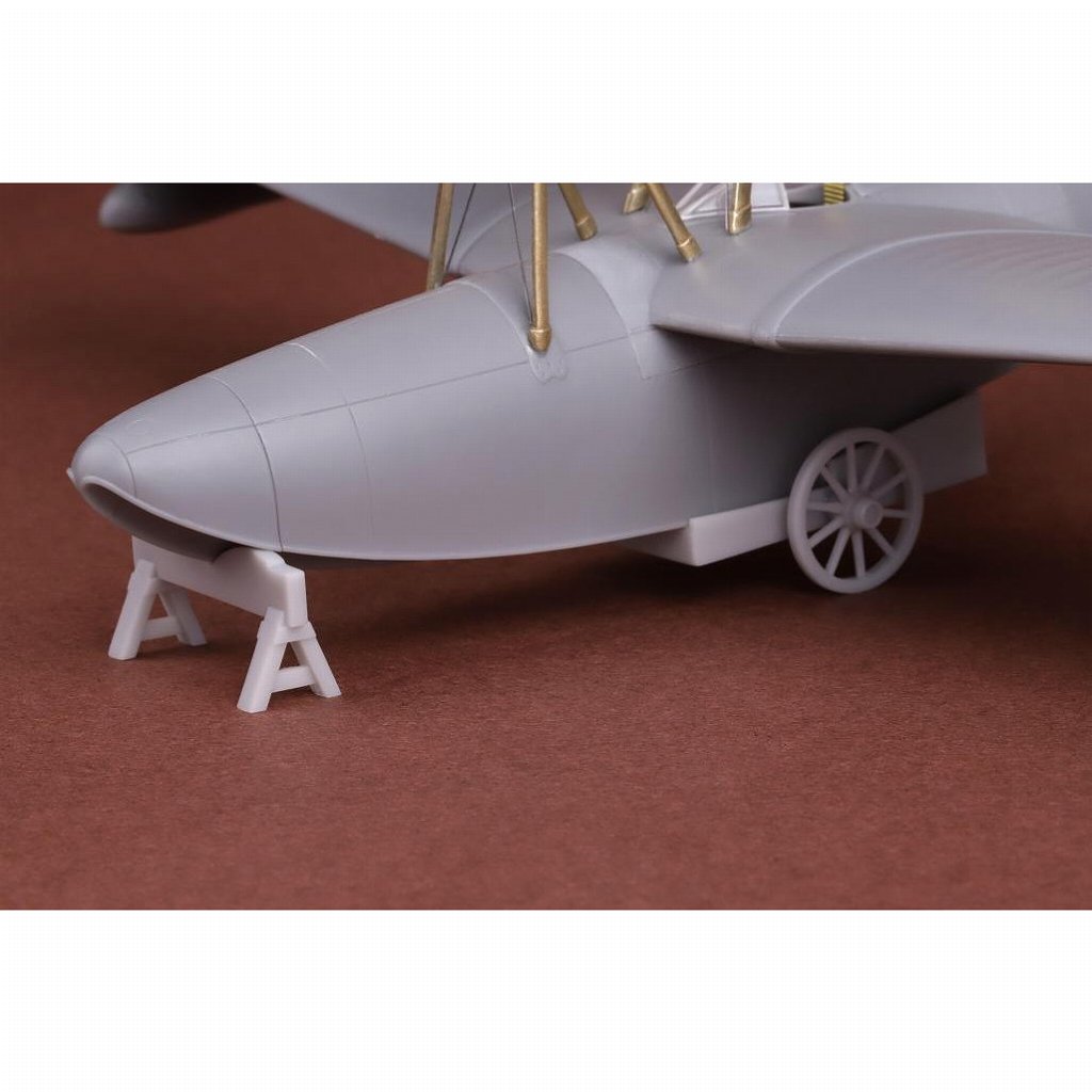 【再入荷】48088 1/48 マッキ M 33用ドーリー(SBS用)|飛行機用パーツ|飛行機