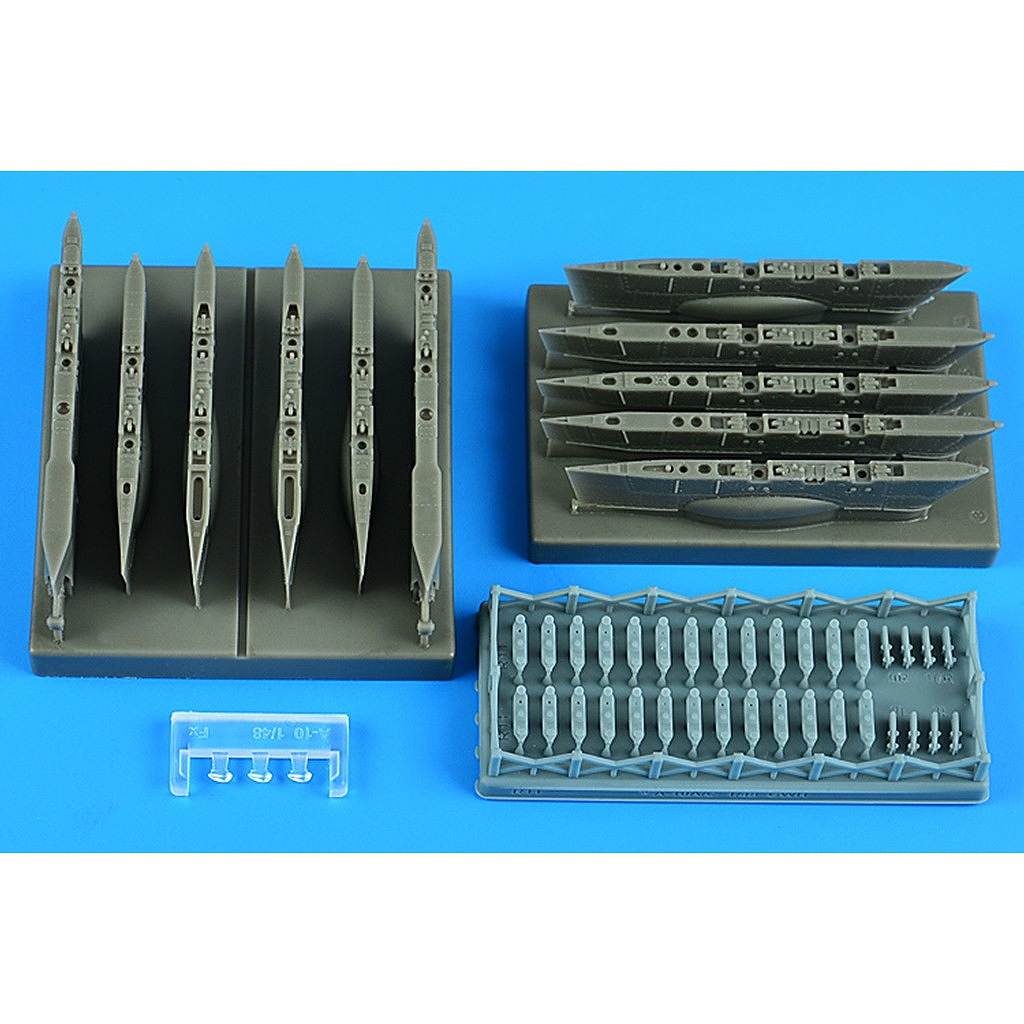 4925 1/48 フェアチャイルド A-10A/C サンダーボルトII パイロン(グレートウォール用)|飛行機用パーツ|飛行機