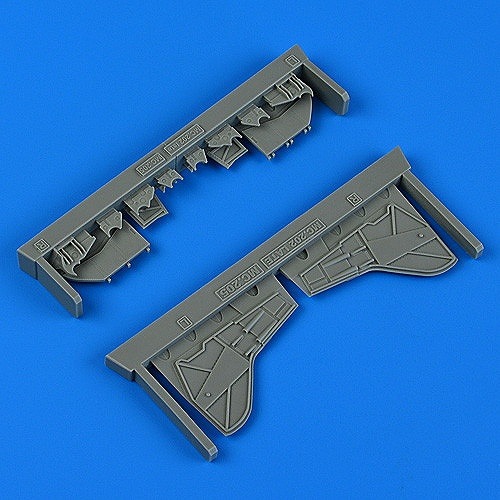 32343 1/32 マッキ MC.202 (後期) /MC.205 着陸装置カバー(イタレリ用