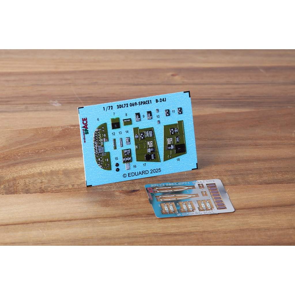 3DL72069 1/72 ���󥽥�ǡ��ƥå� B-24J ��٥졼���� ���ڡ�������3D�ǥ����� w/���å��󥰥ѡ��ĥ��å� (�ϥ�������)