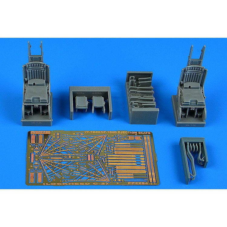 �ڿ����ʡ�2284 1/32 TF-104G/CF-104D�ѥ��å����� C-2 �ͽк���(2����)