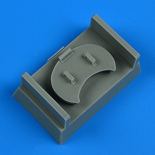 �ڿ����ʡ�49181 1/48 F-8 ���륻������FOD���С� (�ϥ�������)