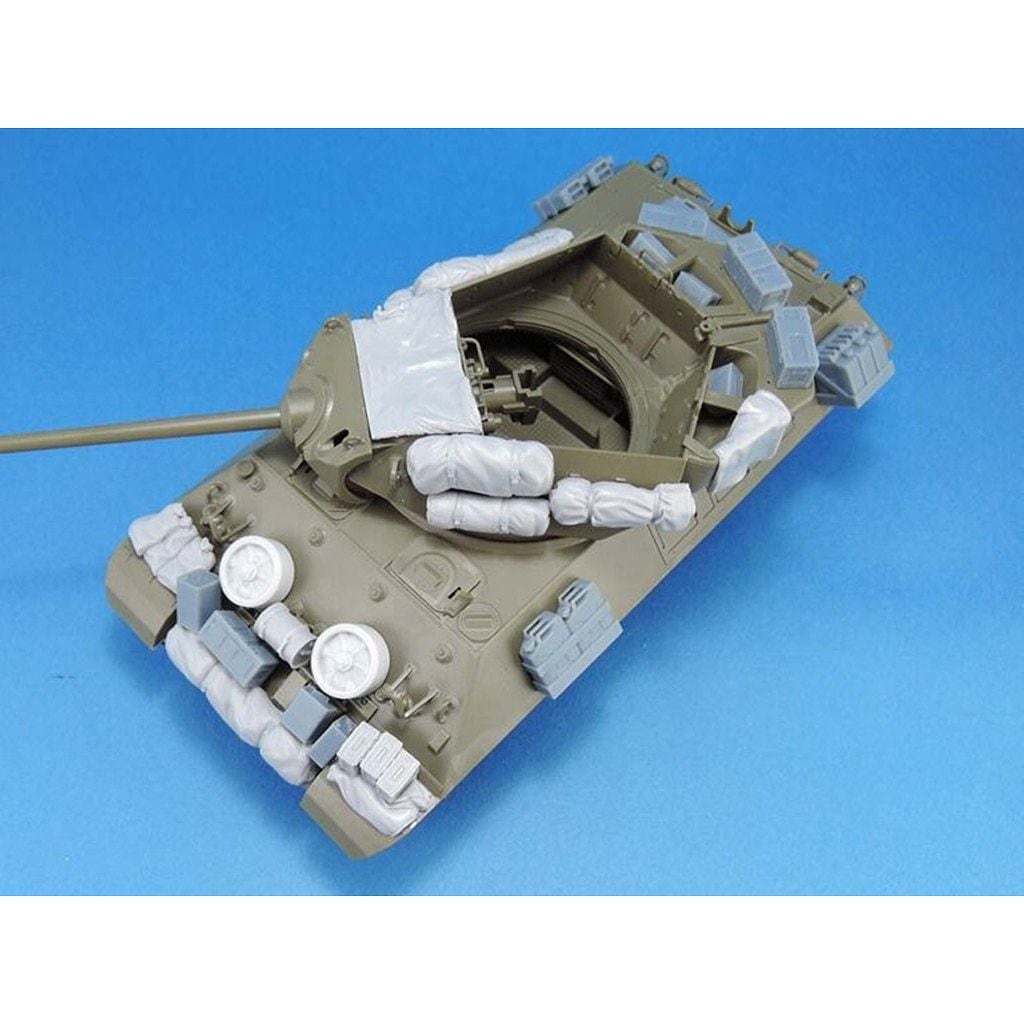 【未組立品】ARIMA　1/35　一式半装軌装甲兵車　ホハ車　レジンキット MT72038 一式半装軌装甲兵車 ホハ | モデルトランスモデルバウ Modell
