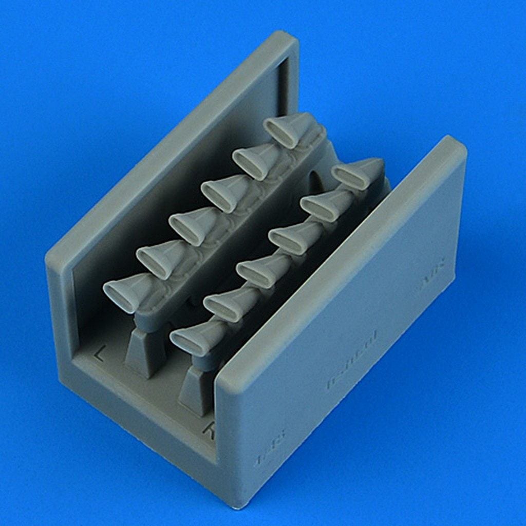 新製品】49248 1/48 スピットファイア Mk.IXe /TR.9 フィッシュテール