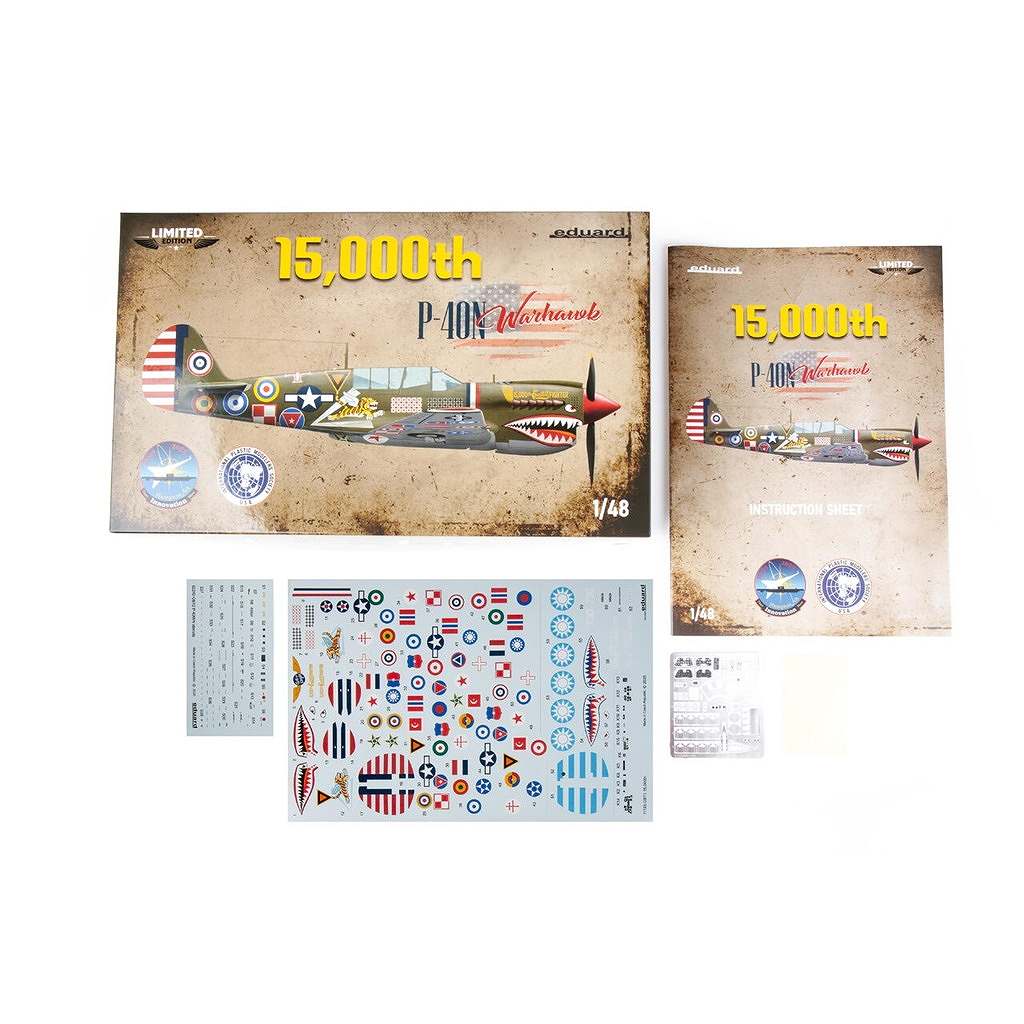 飛行機・艦艇など兵器に関する書籍　45冊　ミリタリーマニア　貴重コレクション 新製品】11193 1/48 カーチス P-40N ウォーホーク 15,000機記念